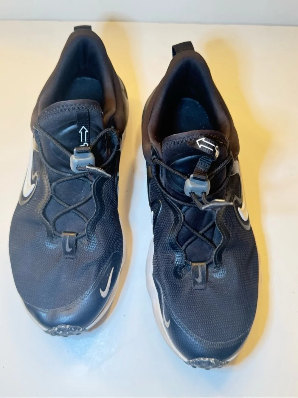 Nike Black and White Athletic Sneakers with Quick-Lace
